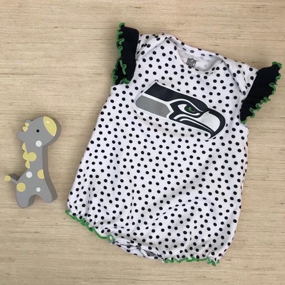 seahawks baby girl clothes
